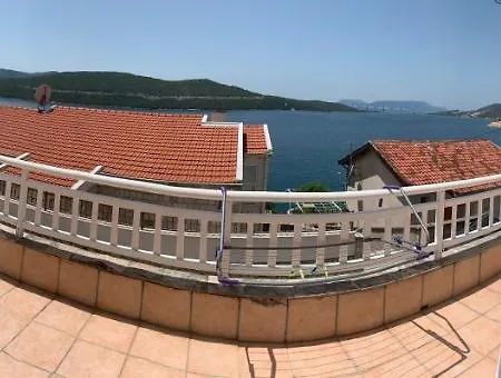 Villa Sedef Apartman *
